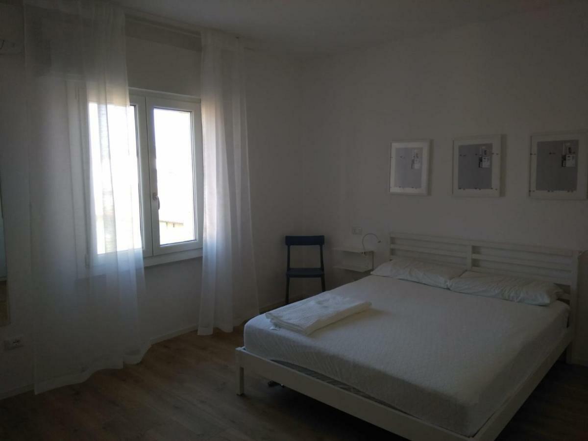 Buonarroti Apartment Grado Bagian luar foto