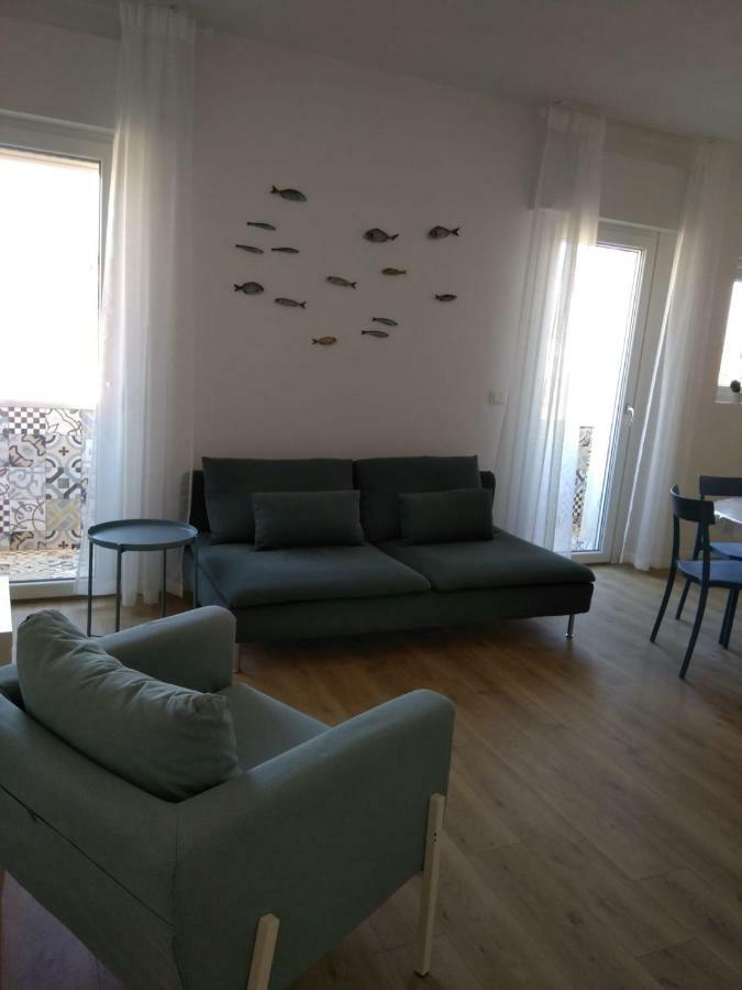Buonarroti Apartment Grado Bagian luar foto