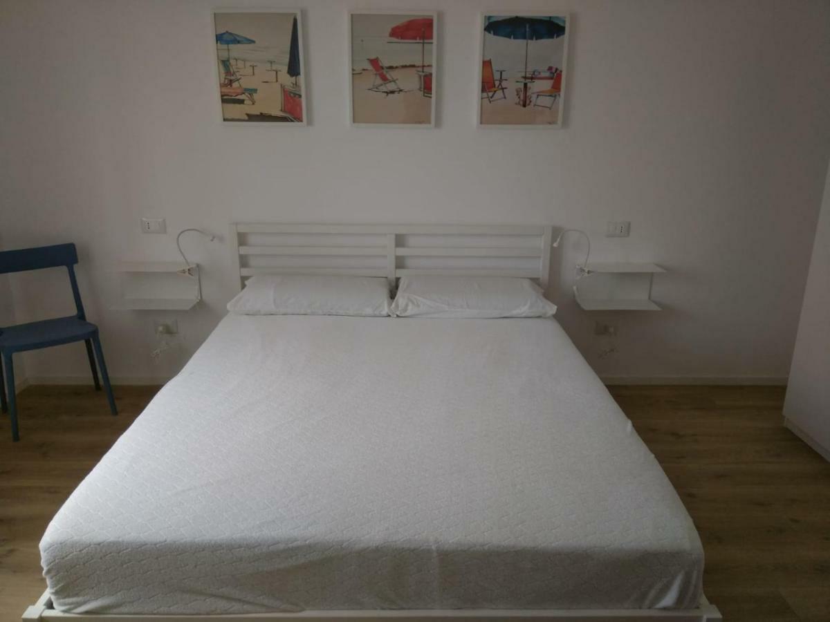 Buonarroti Apartment Grado Bagian luar foto